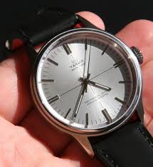 hybrid watches