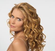 hairstyles for long curly hair