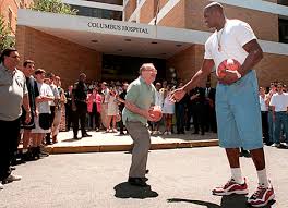 Shaq Pretends To Be A 12 Year