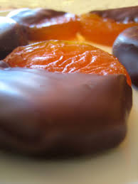 chocolate dipped apricots
