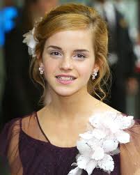 Emma Watson no clothes