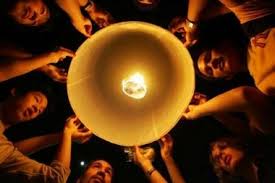 chinese wishing lanterns