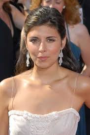 Jamie-Lynn Sigler hair