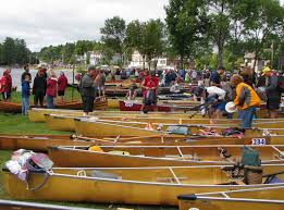 racing canoe