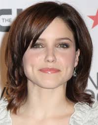 medium hairstyles for women