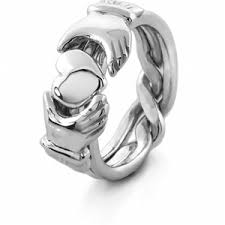 claddagh puzzle rings