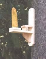 squirrel feeder design