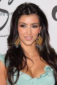 Kim Kardashian no clothes