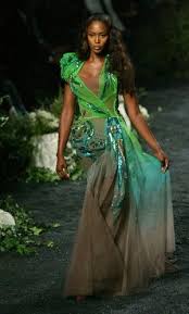 naomi campbell catwalk