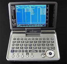 http://t0.gstatic.com/images?q=tbn:tnvIwVQWk4i4JM:http://gagadget.com/files/u1/2008/12/sharp_zaurus_sl-c1000.jpg