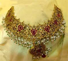 gold jewlery