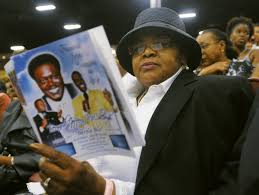 bernie mac memorial service