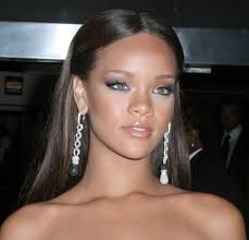 Rihanna hot