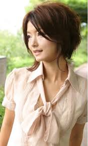 medium hairstyles for women