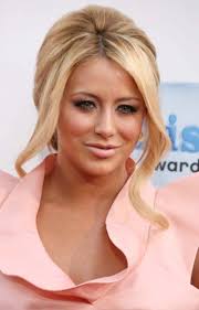 Aubrey ODay hair