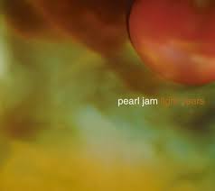 Pearl Jam - Light Years