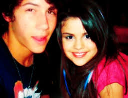 nick jonas selena gomez