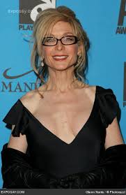nina hartely
