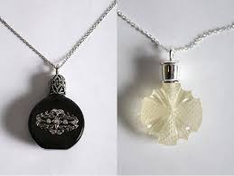 necklace black
