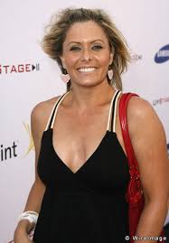 nicole eggert