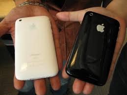 white iphone 3g