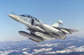 avion de chasse militaire