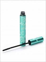 pout mascara