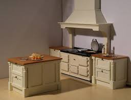 cream shaker kitchen