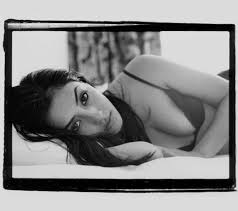 la women estevan oriol