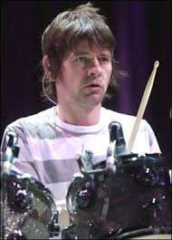 Oasis - Zak Starkey \x3d Chris
