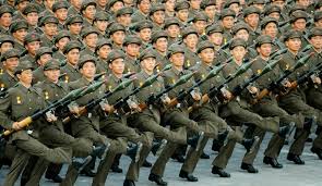 Armée Nord-Coréenne  Images?q=tbn:ANd9GcQ17InebfNMk6dS2UmSMTiqXrnpr217BhmNTexWEHBE20F-I1Pp