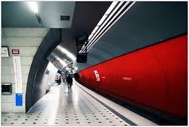 U-Bahnhof Trudering - Bild \u0026amp; Foto von Sebastian Kobel aus U ...