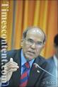 RBI Governor D Subbaro addresses during a meeting about credit policy with ... - D-Subbarao-Duvvuri-Subbarao