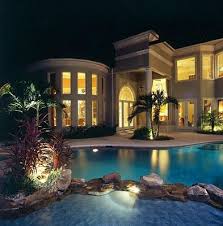 luxurious homes