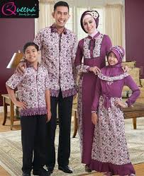 Model Baju Muslim Batik Sarimbit Keluarga Modern Terbaru
