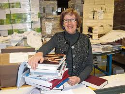 Seit 1976 bessern Geschäftsführerin Helena Kapp und ihre Mitarbeiterinnen Fehler in Büchern, Prospekten und Katalogen aus – von einzelnen Exemplaren bis zu ...