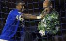 Everton goalkeeper Tim Howard refuses to get blown away by freak ...