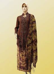 10 Contoh Model Baju Muslim Kebaya Modern Terbaik