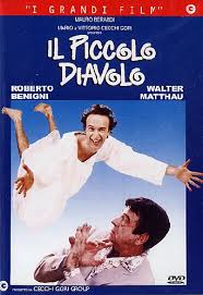 Roberto Benigni - Il Piccolo Diavolo (1988). avi DvdRip -ITA Images?q=tbn:ANd9GcQbQWeu4Mbg2DH1fnbr0w8htL98o0ujzaRvoyjSA9gbBuxnqHkC
