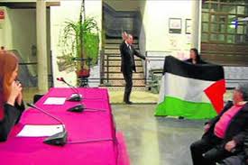 Agresión a una joven pro palestina