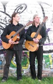 Foto: Dominik Rheinheimer, Oliver Rheinheimer - Stringfreaks.de - Musik und Unterricht mit Violine und Gitarre