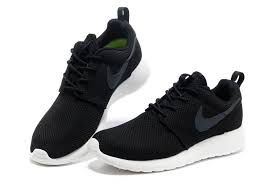 Nike Roshe Run Men's Running Shoes - black/white nike running ...