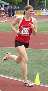Am 21.05.2011 fanden in Bad Ems die Rheinland Meisterschaften im Einzel statt. Ivonne Arndt startete über die 200 m und erreichte das Ziel nach 30,15 sec. - rlm_2011_1
