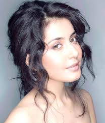 Rashi Khanna to work with Ayushmann Khurrana in Hamara Bajaj? INS Mumbai, August 19, 2013 | UPDATED 18:27 IST. Actress Rashi Khanna, who is debuting with ... - rashi-khanna_660_081913040635