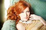 Singer/songwriter Allison Moorer knows this, for sifting through life's ... - file781