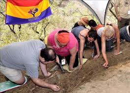 Localización de cuatro cadáveres en la fosa de Istán (Málaga)