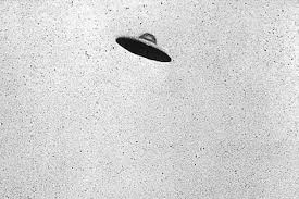 [Ảnh] Những Pic Chứng Thực UFO Images?q=tbn:ANd9GcRJb-6Abqg_iXx2QYJmGN2CAasWcIxX68aJThTOGDlwhn31Y8vg7A