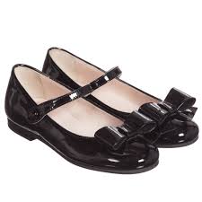 Il Gufo - Girls Black Patent Leather Shoes with Bow | Childrensalon