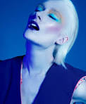 Nina Bauer | SMOKEY CATS Magazine | Fashion, Beauty, Lifestyle, ... - Square-Emotions-1