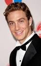 Eugenio Siller Actor Eugenio Siller arrives at the 9th annual Latin GRAMMY ... - 9th+Annual+Latin+GRAMMY+Awards+Arrivals+Y5XJY_twuE7l